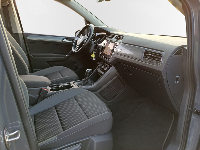 Volkswagen Touran 1.5 TSI Active 7p Mooie complete auto — photo 31