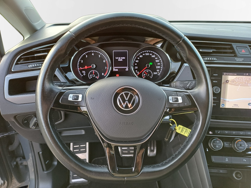 Volkswagen Touran 1.5 TSI Active 7p Mooie complete auto — photo 39