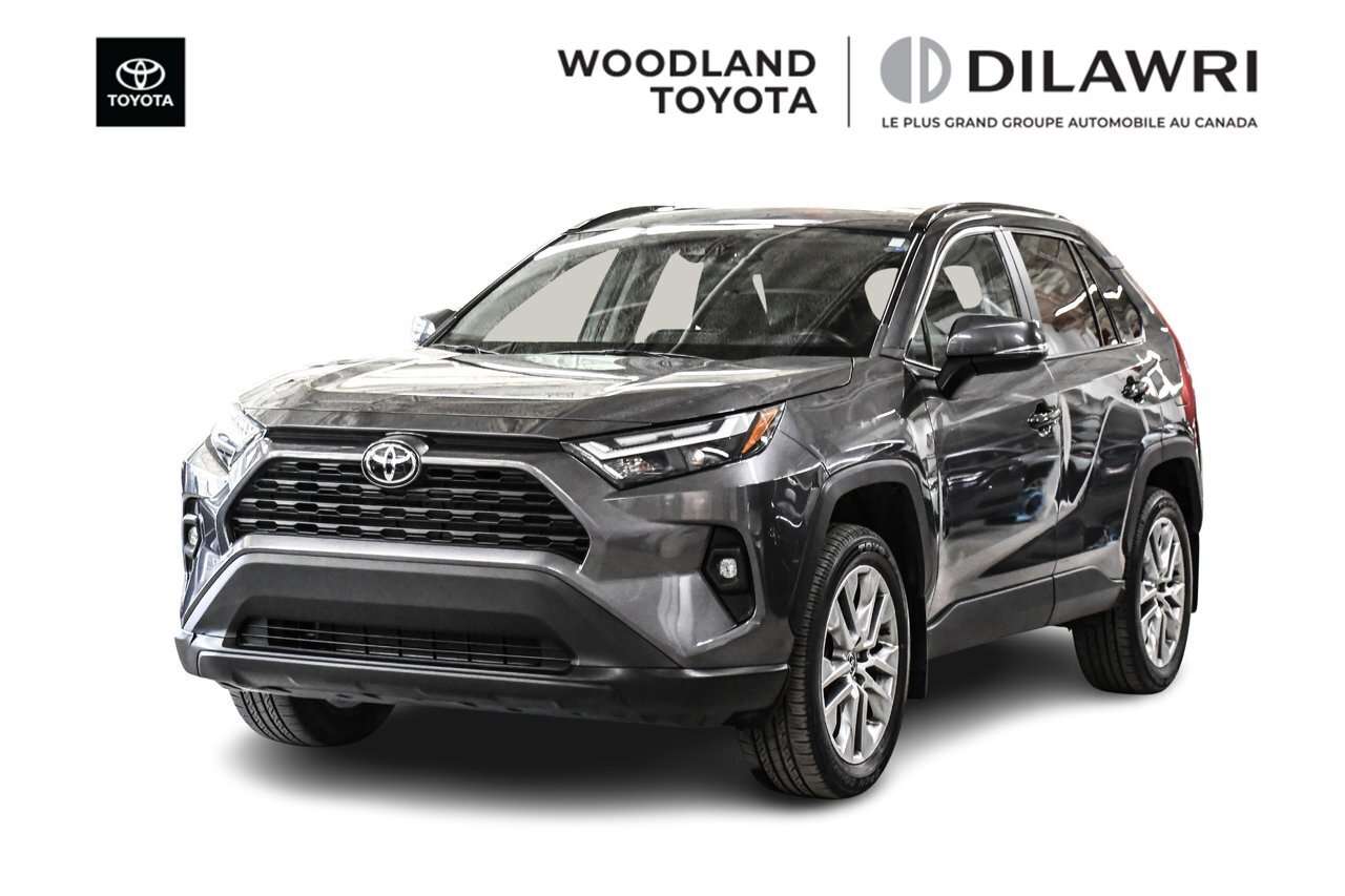 2022 Toyota RAV4 XLE AWD | Mags | Toit | Caméra | Carplay | Android