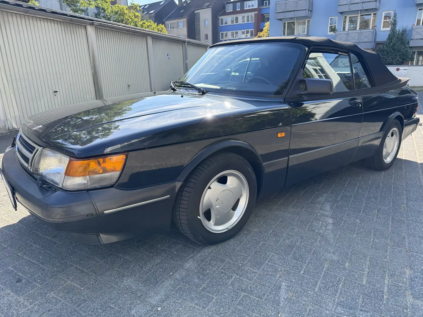 Saab 900 Cabrio S - 2