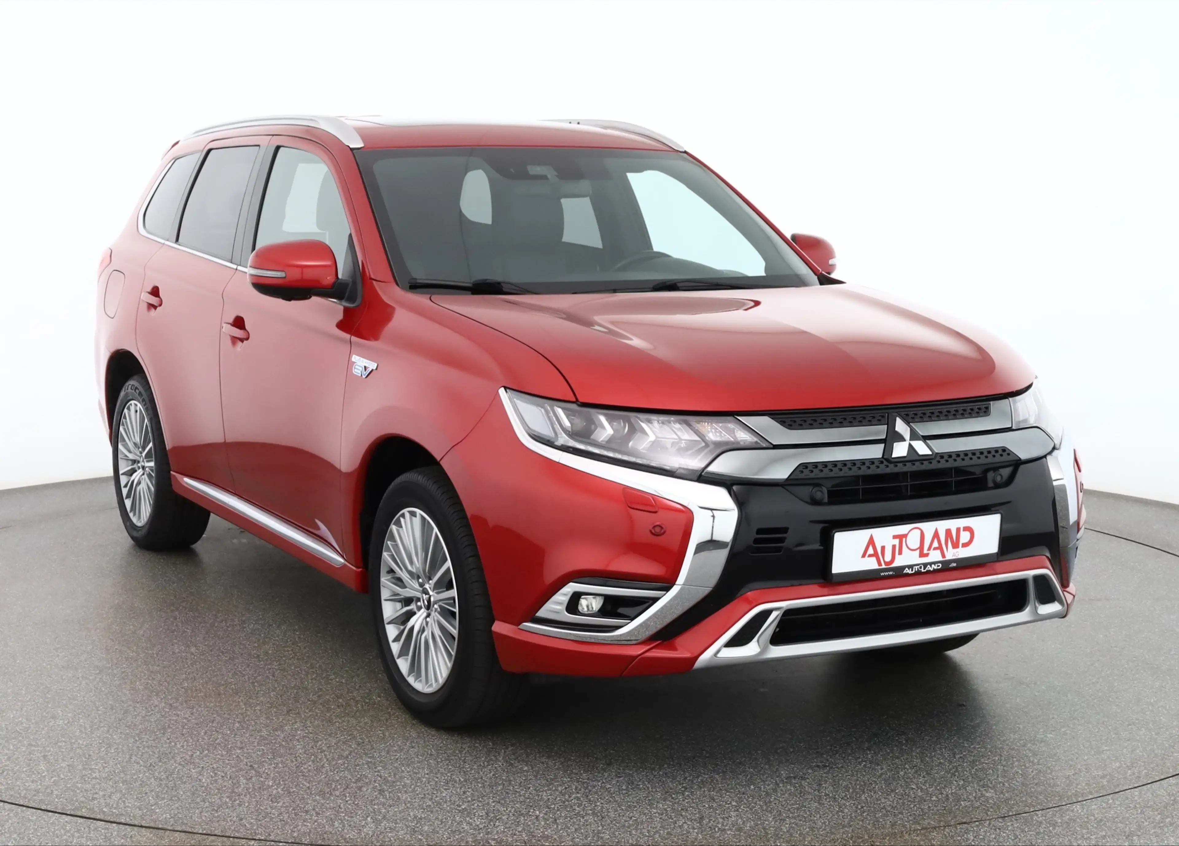 Mitsubishi Outlander 2.4 PHEV 4WD LED 360° AHK Pano — photo 7