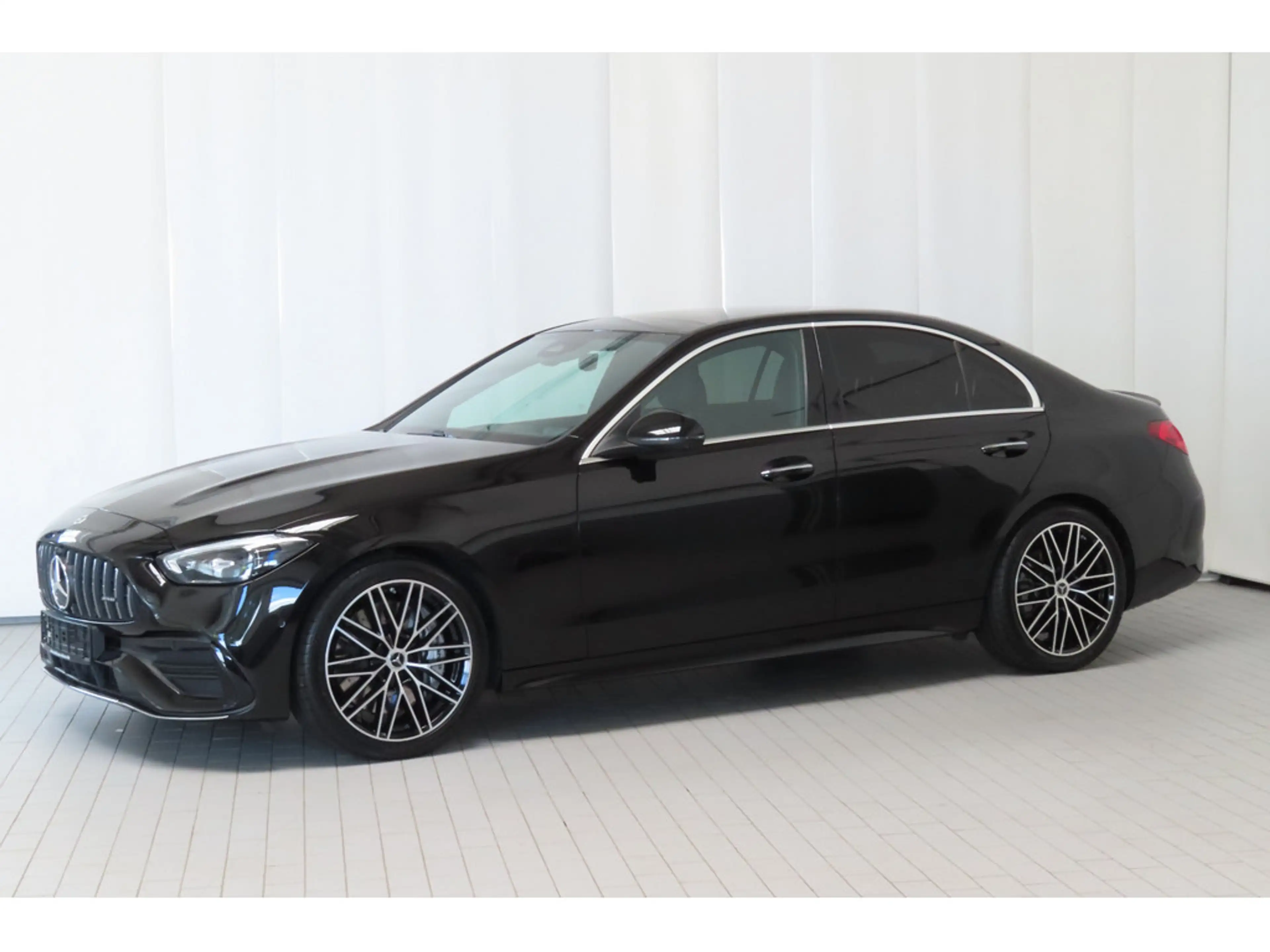 Mercedes-Benz C 43 AMG 4Matic KAMERA NAVI HUD LED PANO 360° — photo 3
