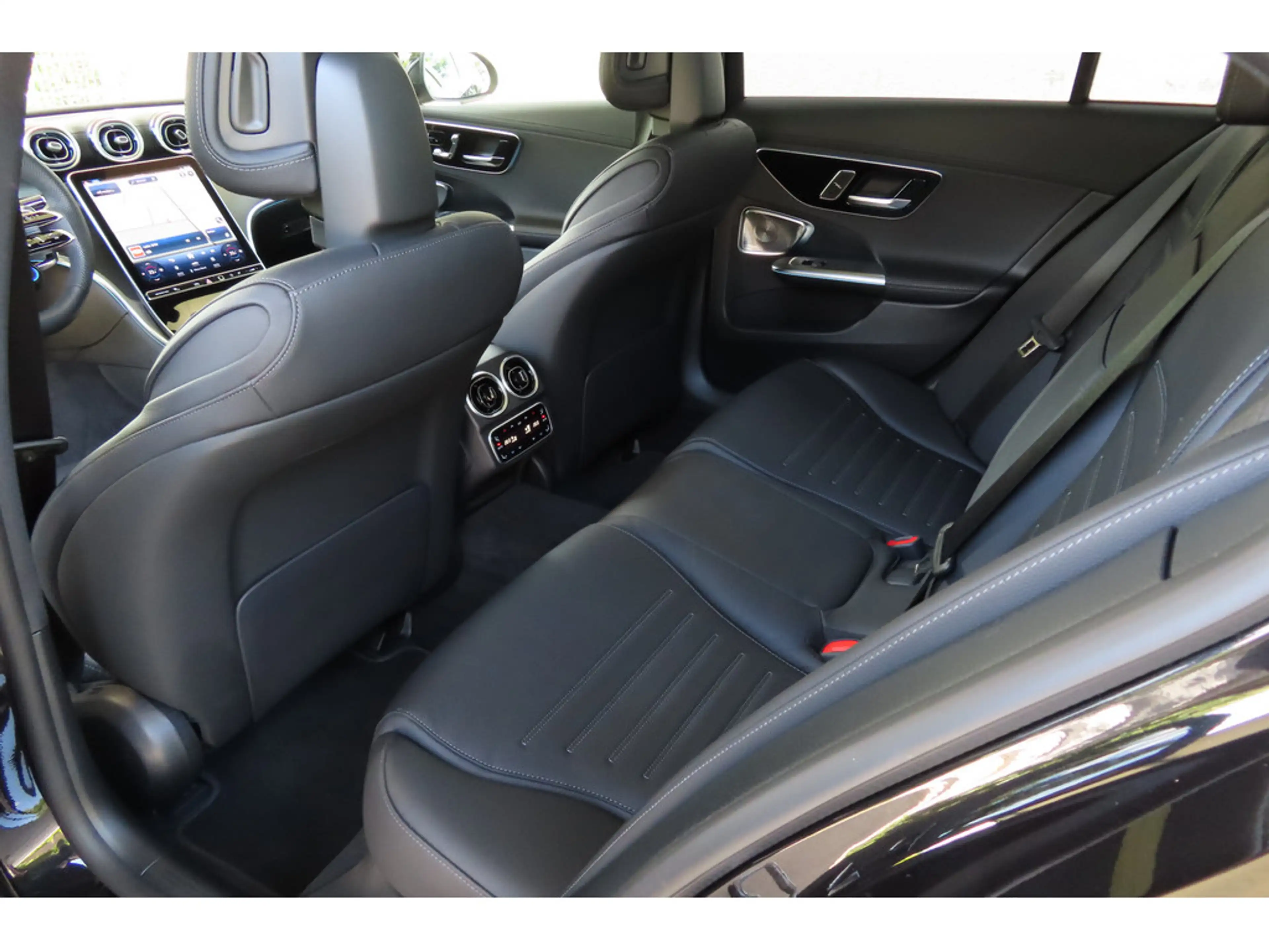 Mercedes-Benz C 43 AMG 4Matic KAMERA NAVI HUD LED PANO 360° — photo 14