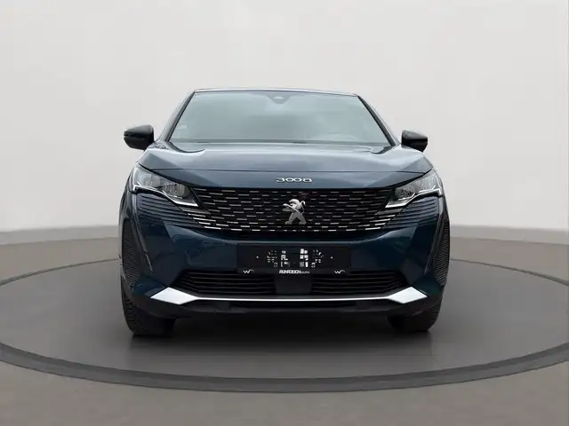 Peugeot 3008 view 6