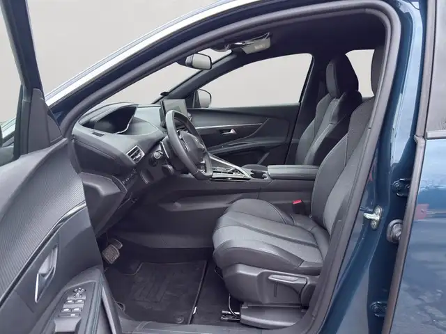 Peugeot 3008 view 8