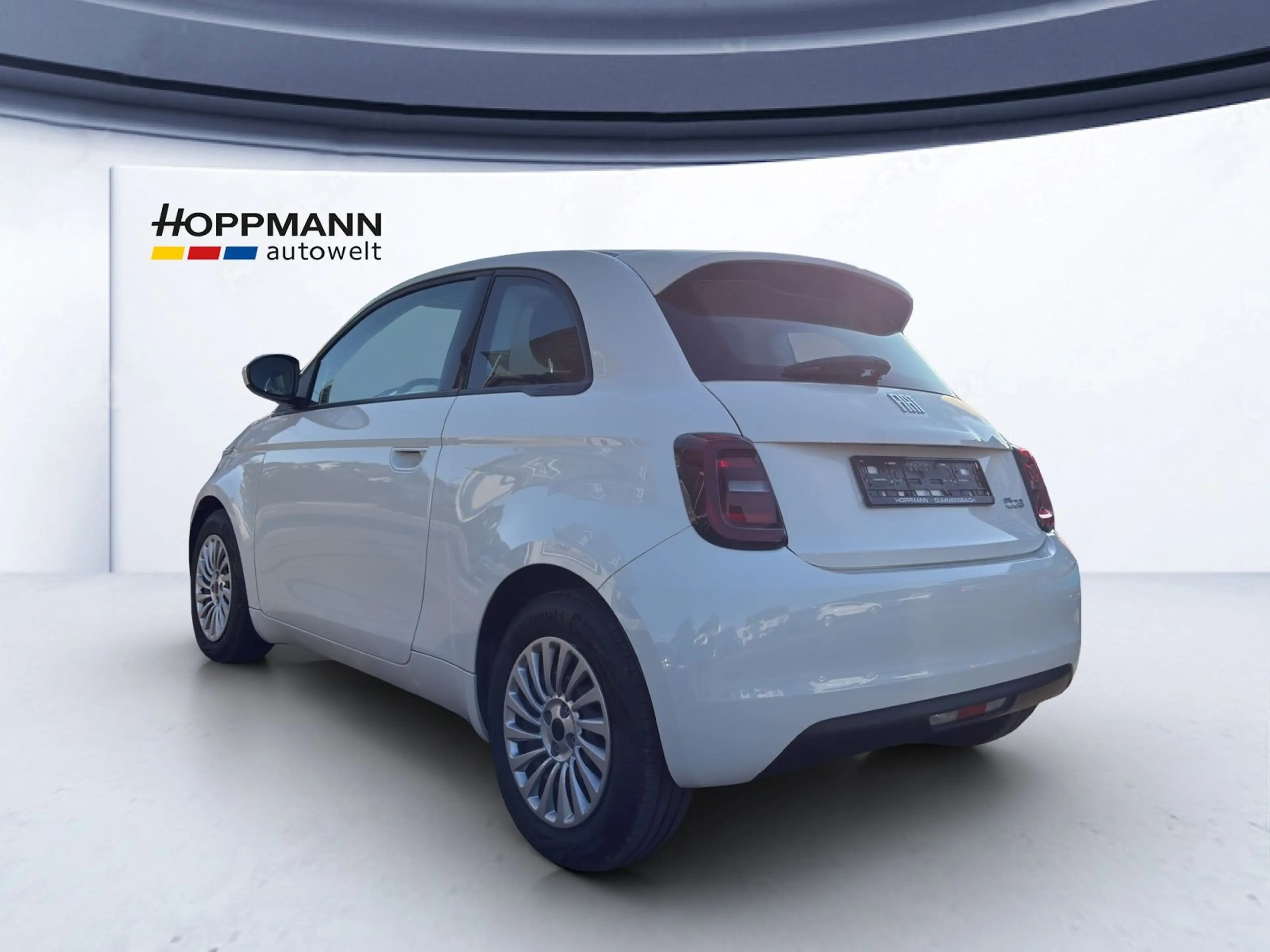Fiat 500e *LED*CARPLAY*KLIMA* — photo 5