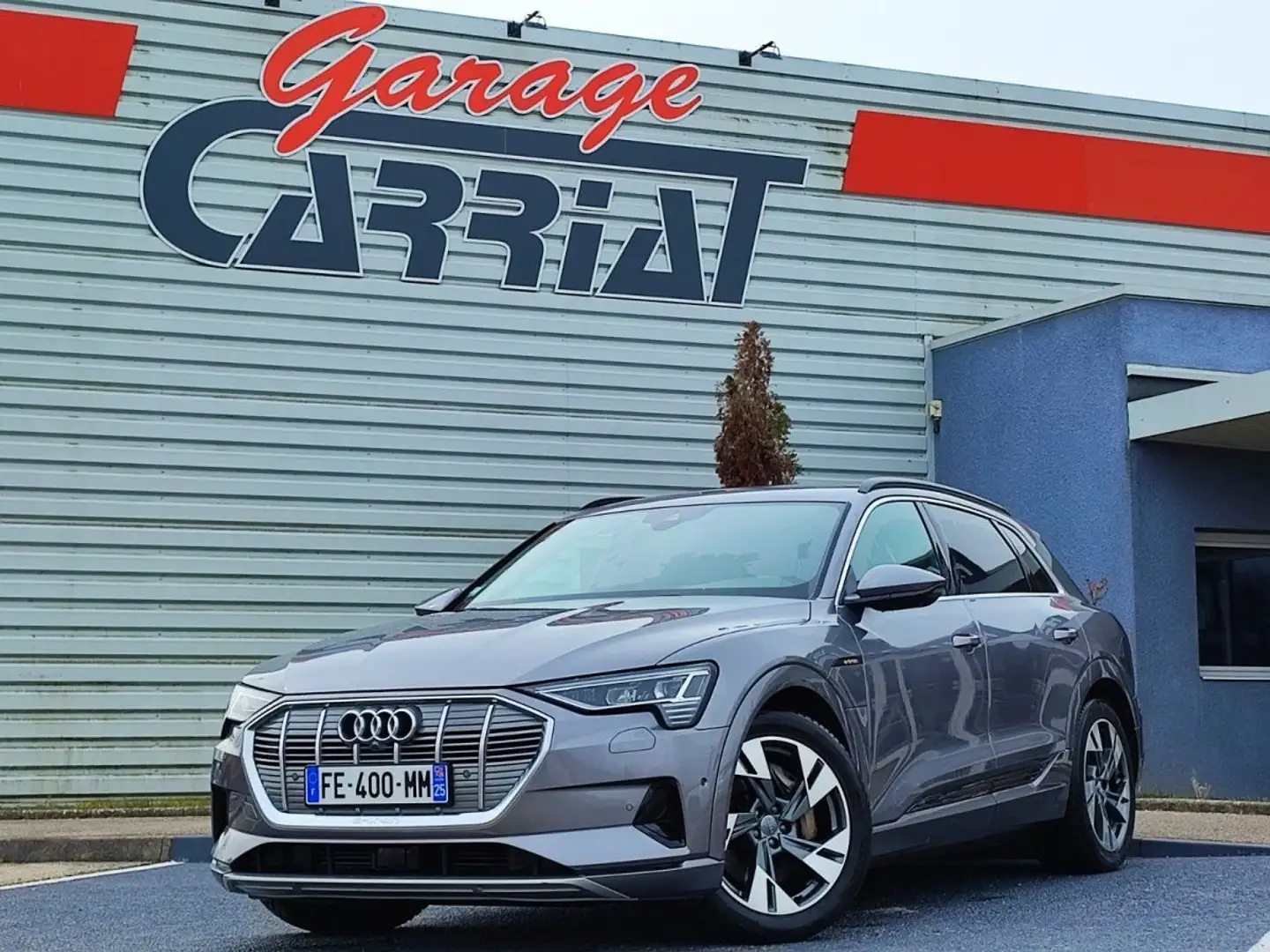 Audi e-tron 55 QUATTRO Avus Gris - 1