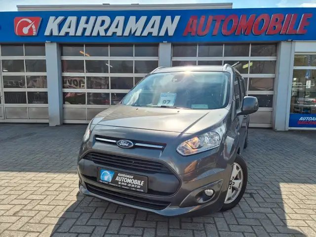 Ford Grand Tourneo Connect Titanium