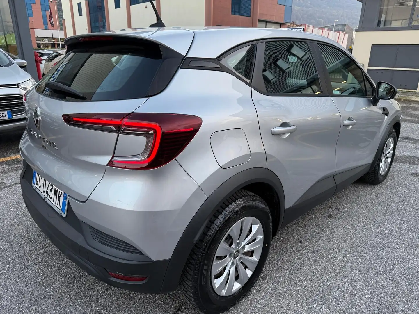 Renault Captur 1.0 TCe Life ***KM 41.000/OK NUOVI NEOPATENTATI*** Grigio - 2
