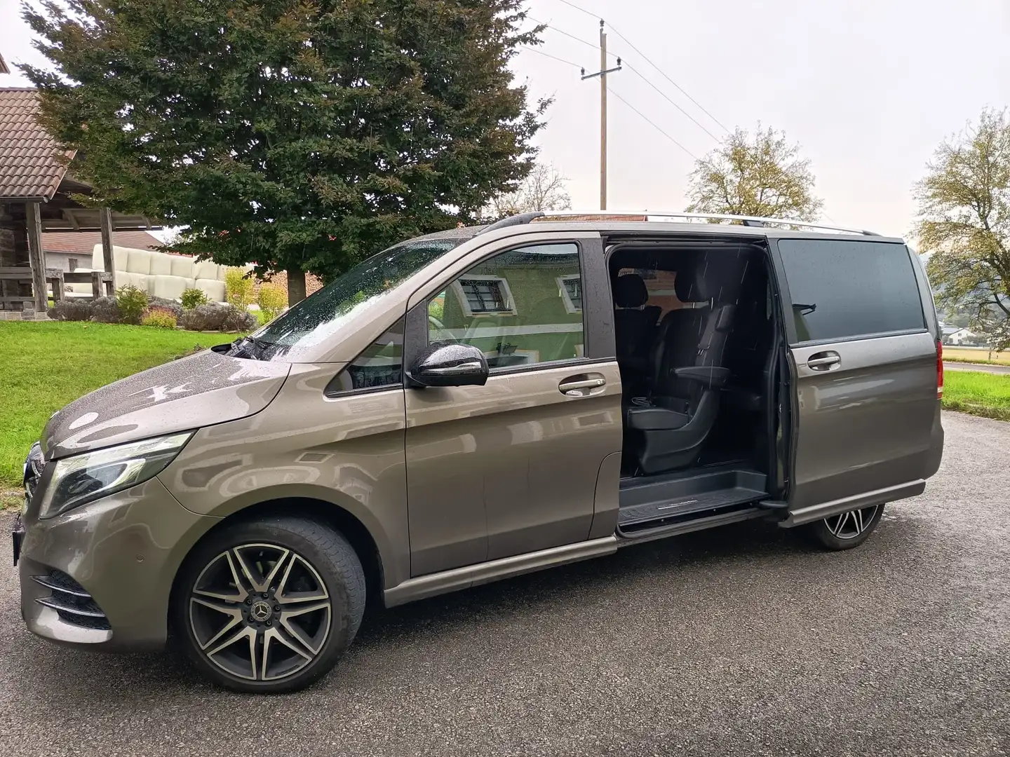 Mercedes-Benz V 250 V 250 d 4-Matic AMG Grau - 1