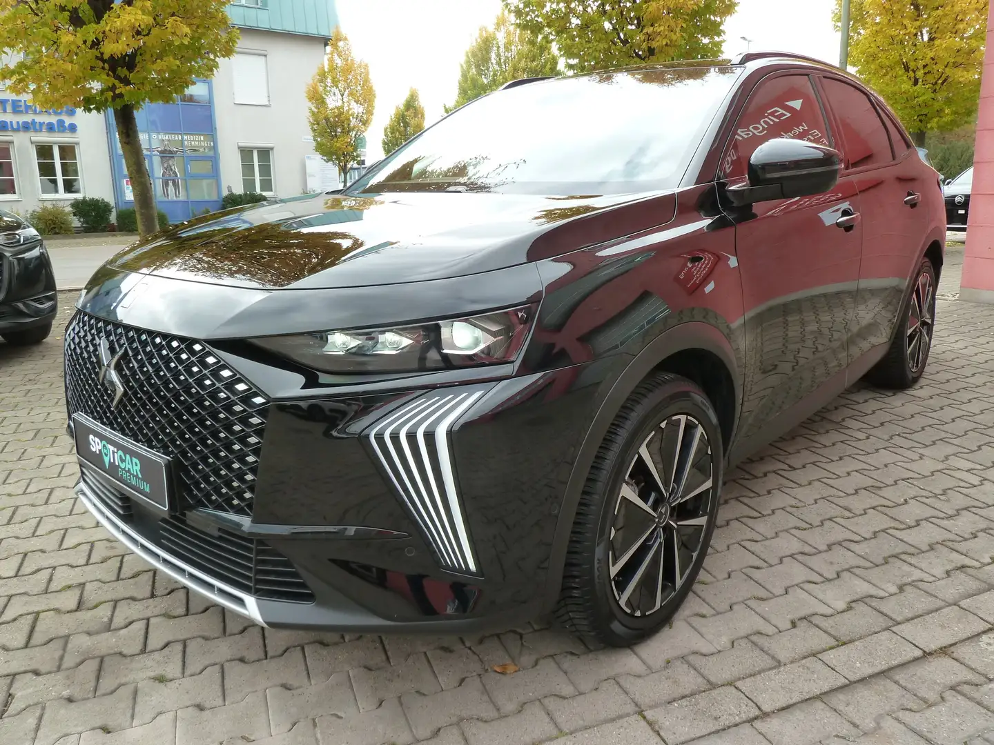 DS Automobiles DS 7 DS7 HDI130 Aut. OPERA~Night Vision~Matrix~HiFi Schwarz - 2