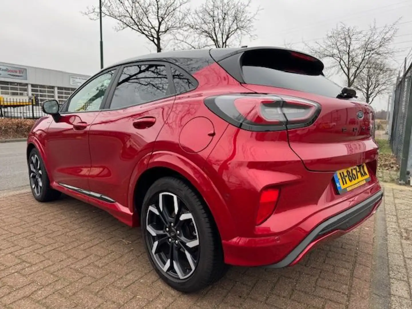 Ford Puma 1.0 EcoBoost Hybrid ST-Line X First Edition 1e Eig Rot - 2