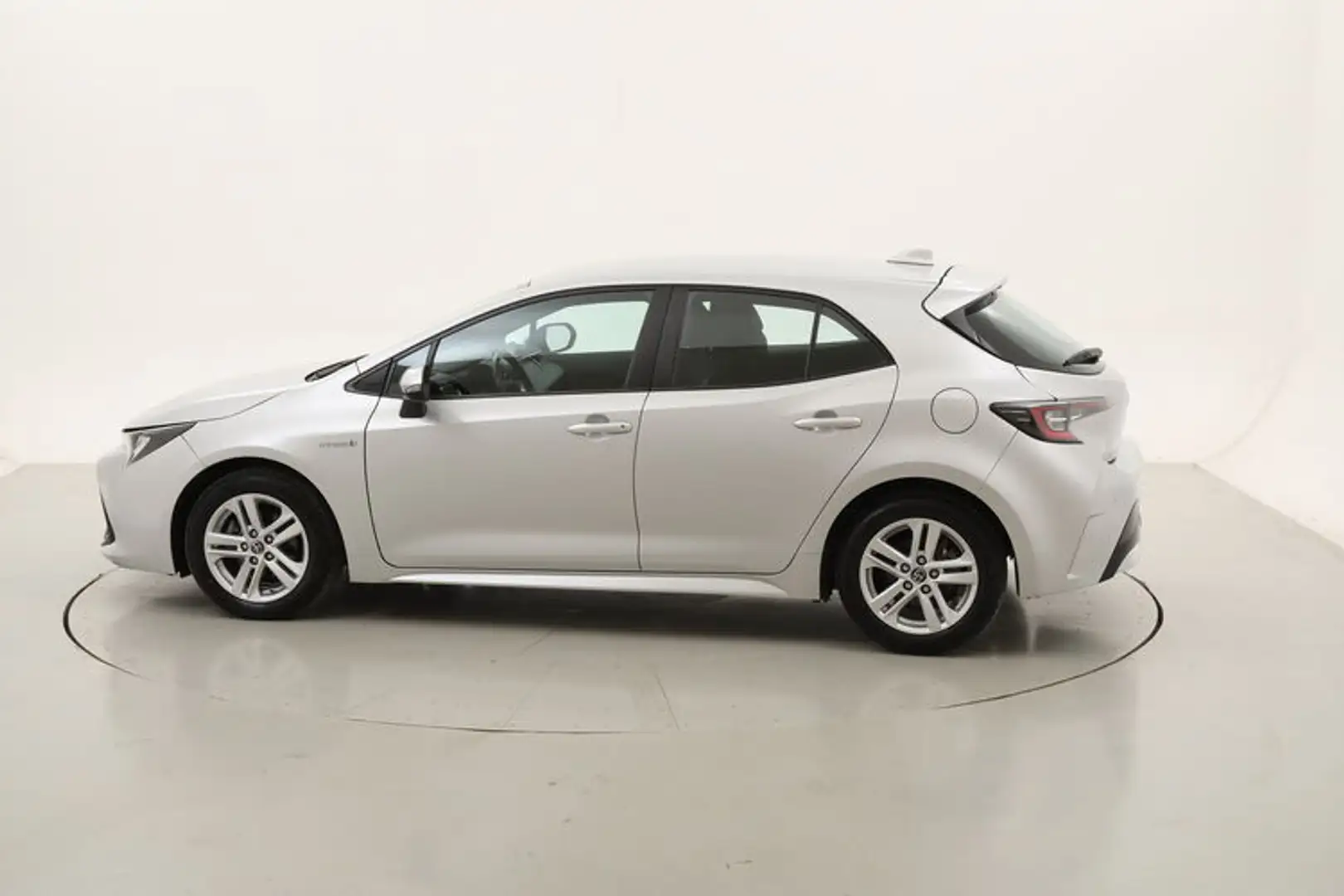 Toyota Corolla Hybrid Business 1.8 Full Hybrid 122CV Argento - 2