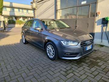A3  Sportback Sportback 1.6 tdi Business 110cv s-tronic E6