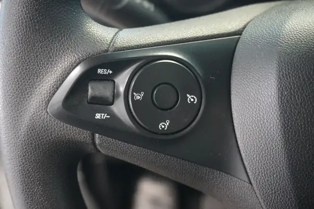 Opel Combo view 12