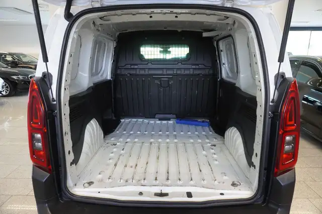 Opel Combo view 10