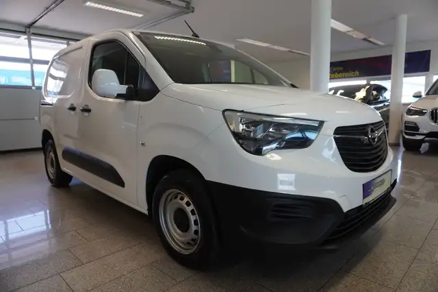 Opel Combo view 3