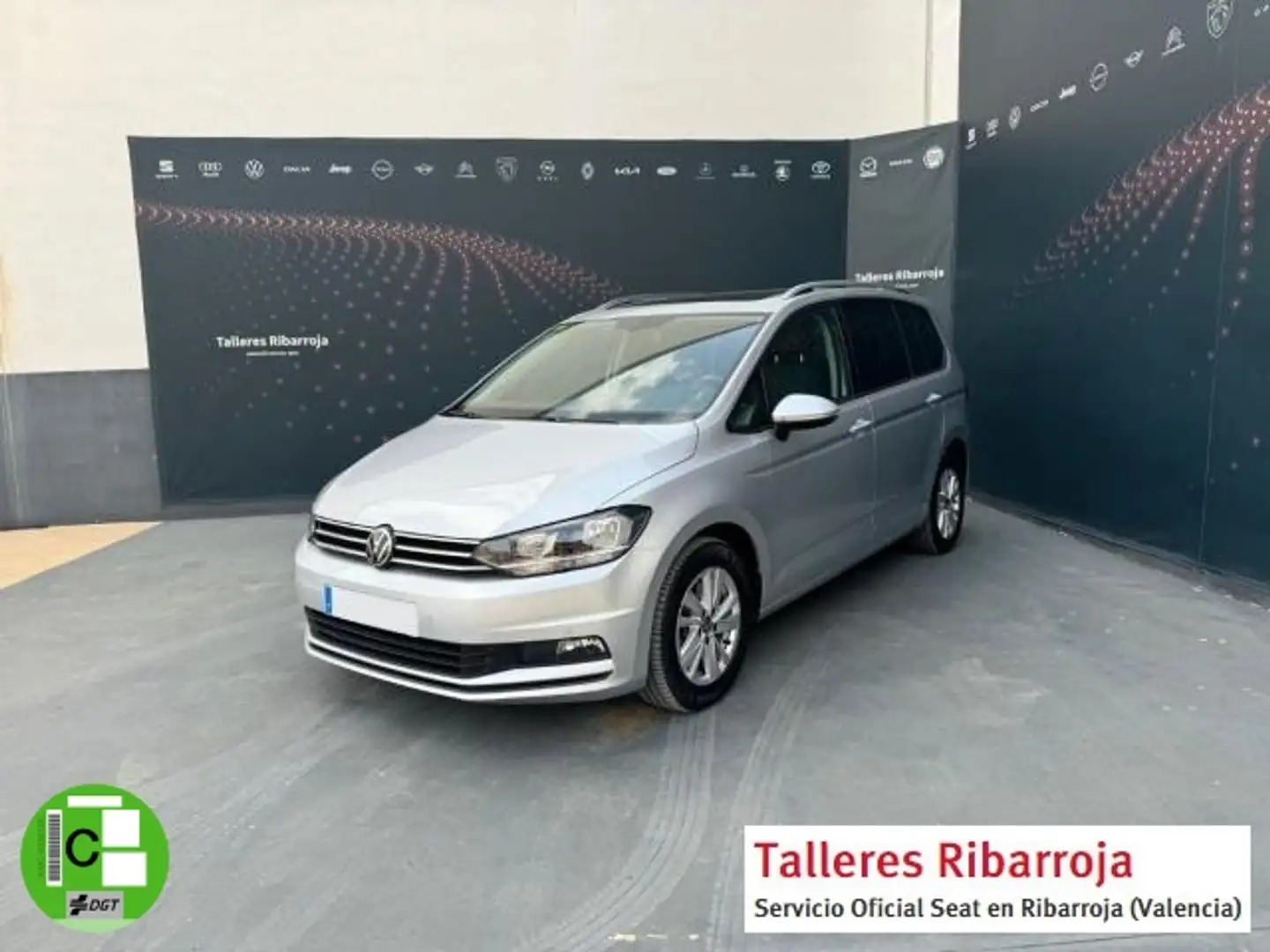 Volkswagen Touran 2.0TDI CR BMT Advance DSG7 110kW Plateado - 1