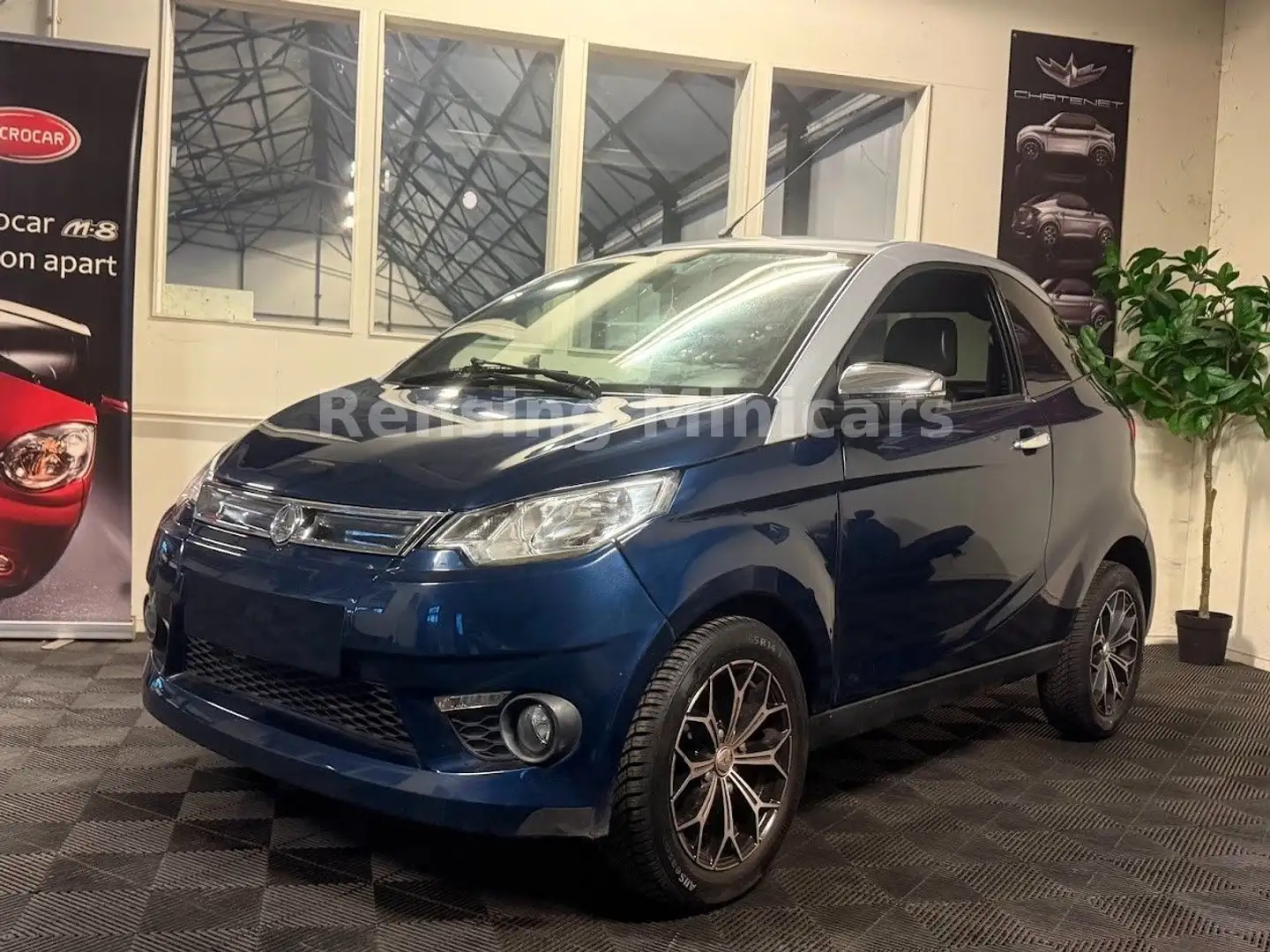 Aixam Coupé GT SPORT BLUE 8 PS Mopedauto Microcar 45KM Bleu - 2