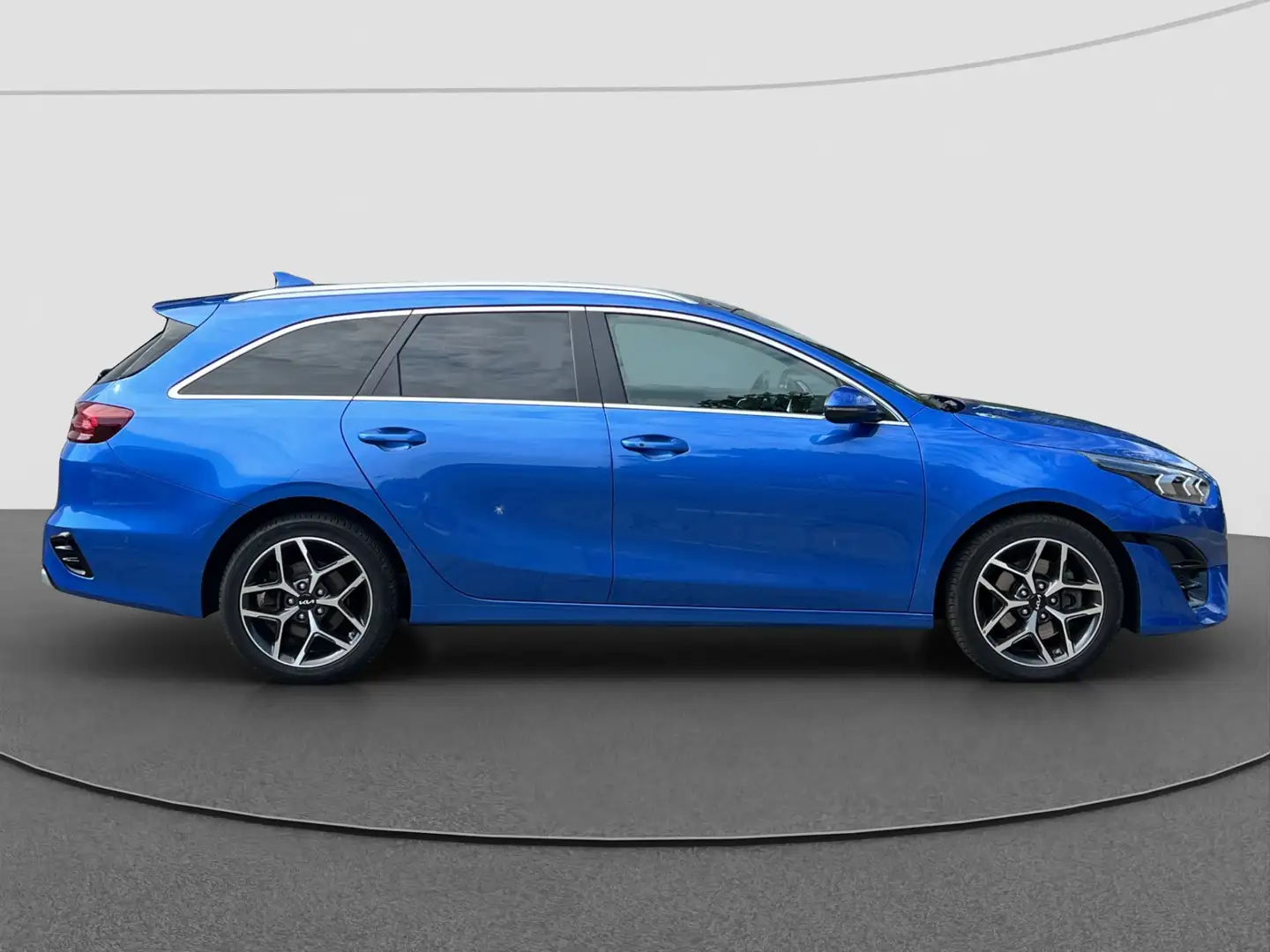 Kia Ceed SW / cee'd SW Sportswagon 1.6 GDI PHEV ExecutiveLine | Facelift Blauw - 2