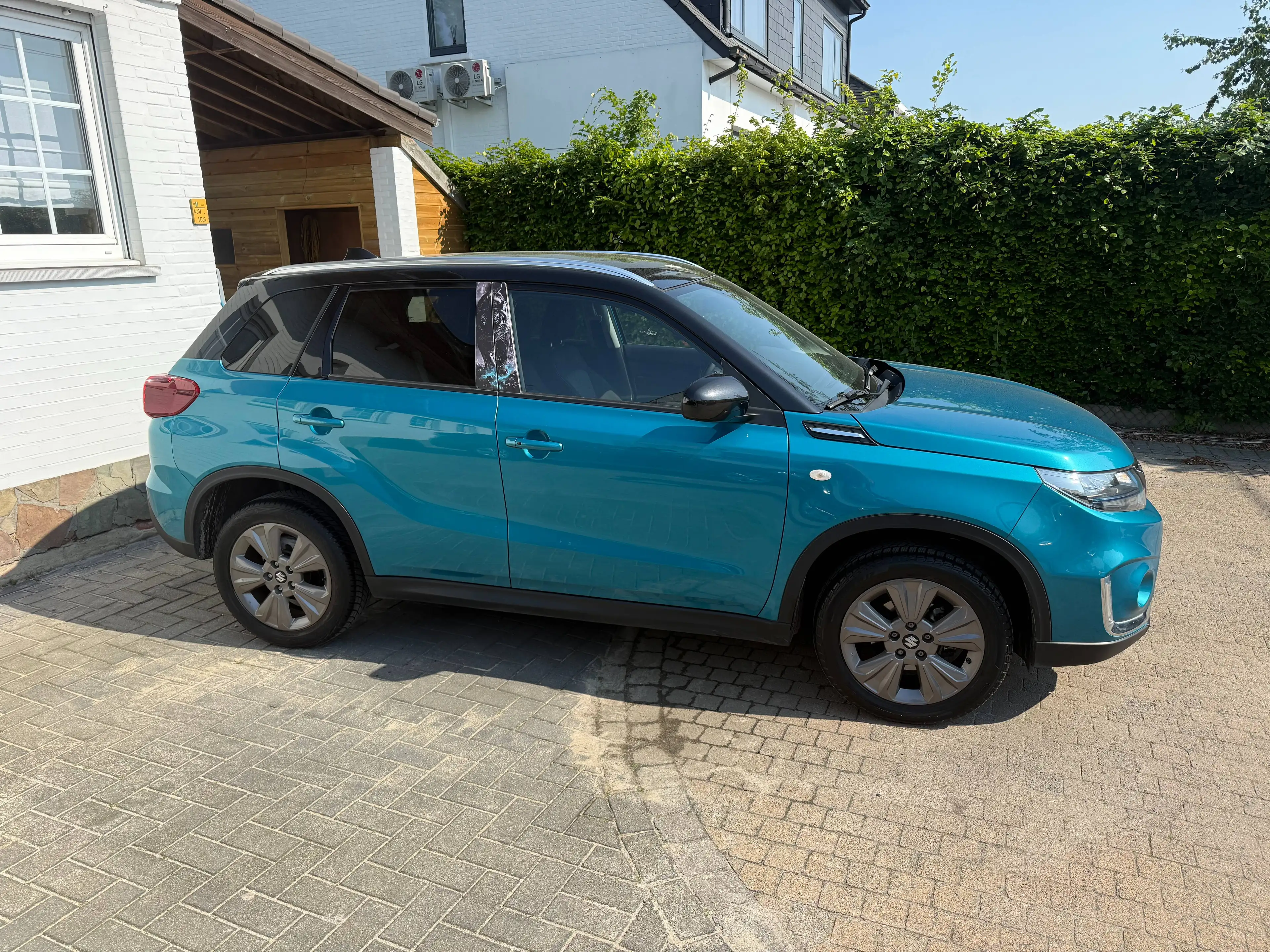 Suzuki Vitara Vitara 1.5 DualJet Hybrid GLX AT — photo 8