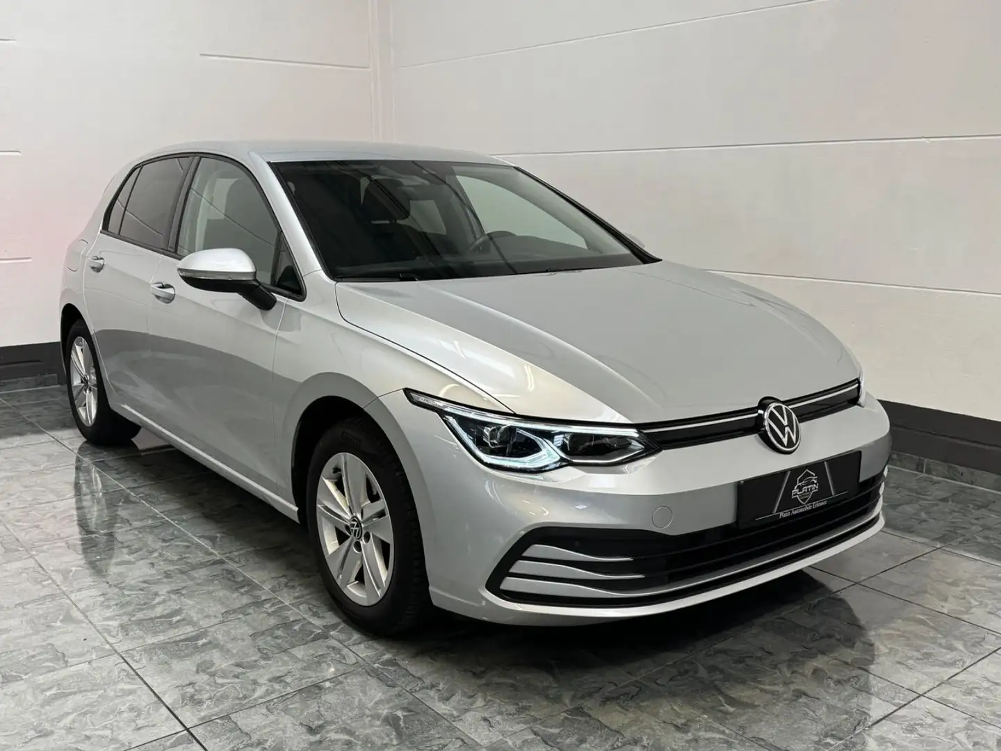 Volkswagen Golf VIII Lim. Life*1.hd*ACC*IQ.LIGHT*Carplay Argent - 1