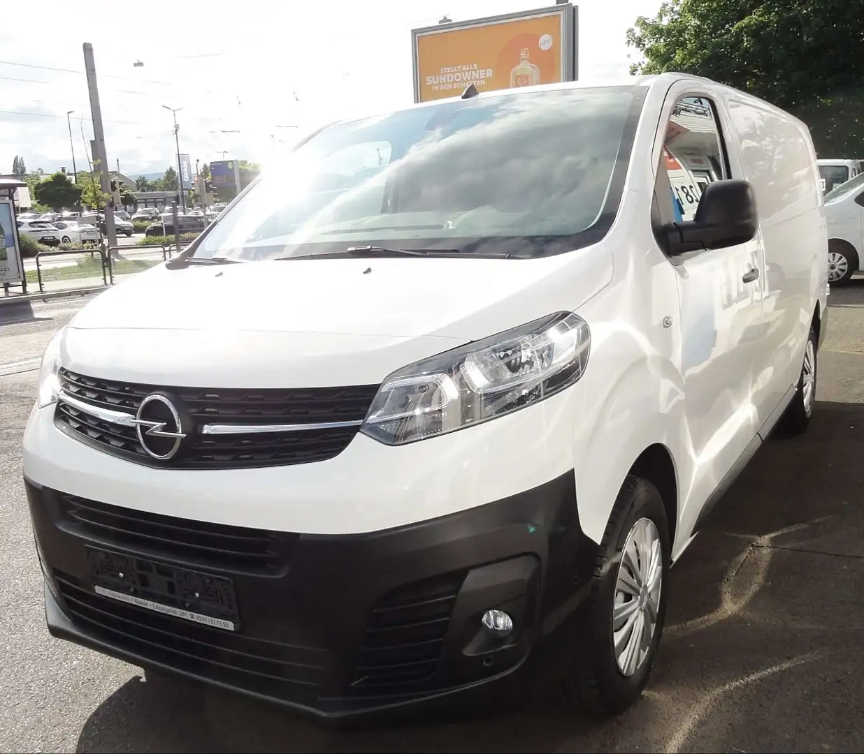 Opel Vivaro Vivaro 2,0 l CDTI 90 KW Klima L3 lang Navi LKW - 2
