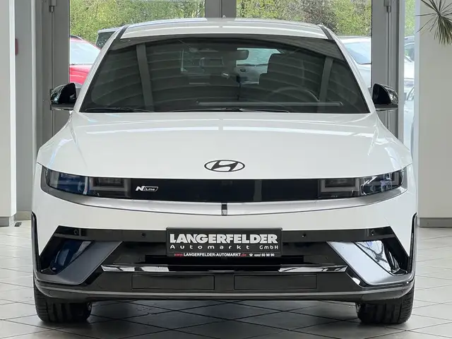 Hyundai Ioniq 5 view 9