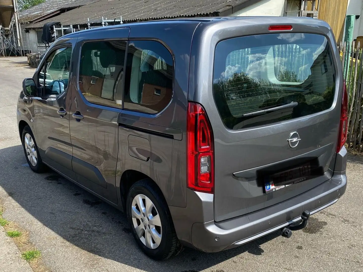 Opel Combo Life Combo Life 1.2 Turbo Start/Stop Edition Grijs - 1