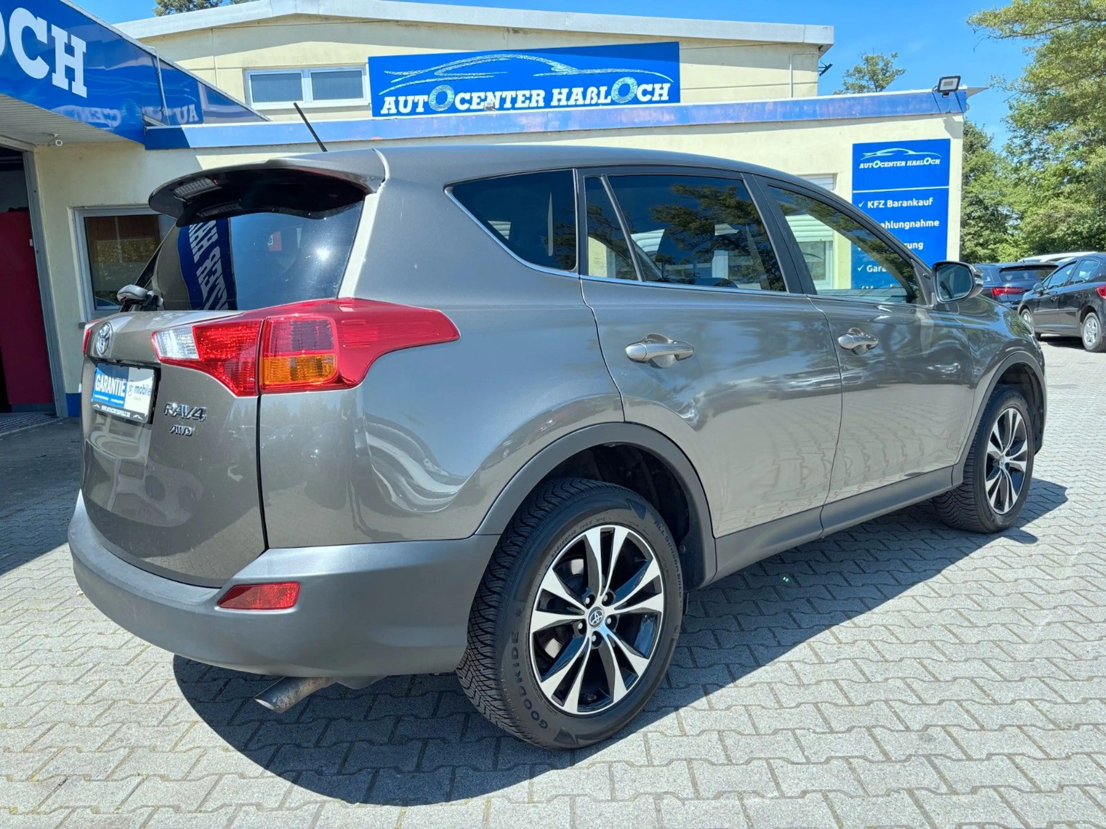 Toyota RAV 4 RAV4 Edition 2014 Automatik*Navi*R-Cam* — photo 15