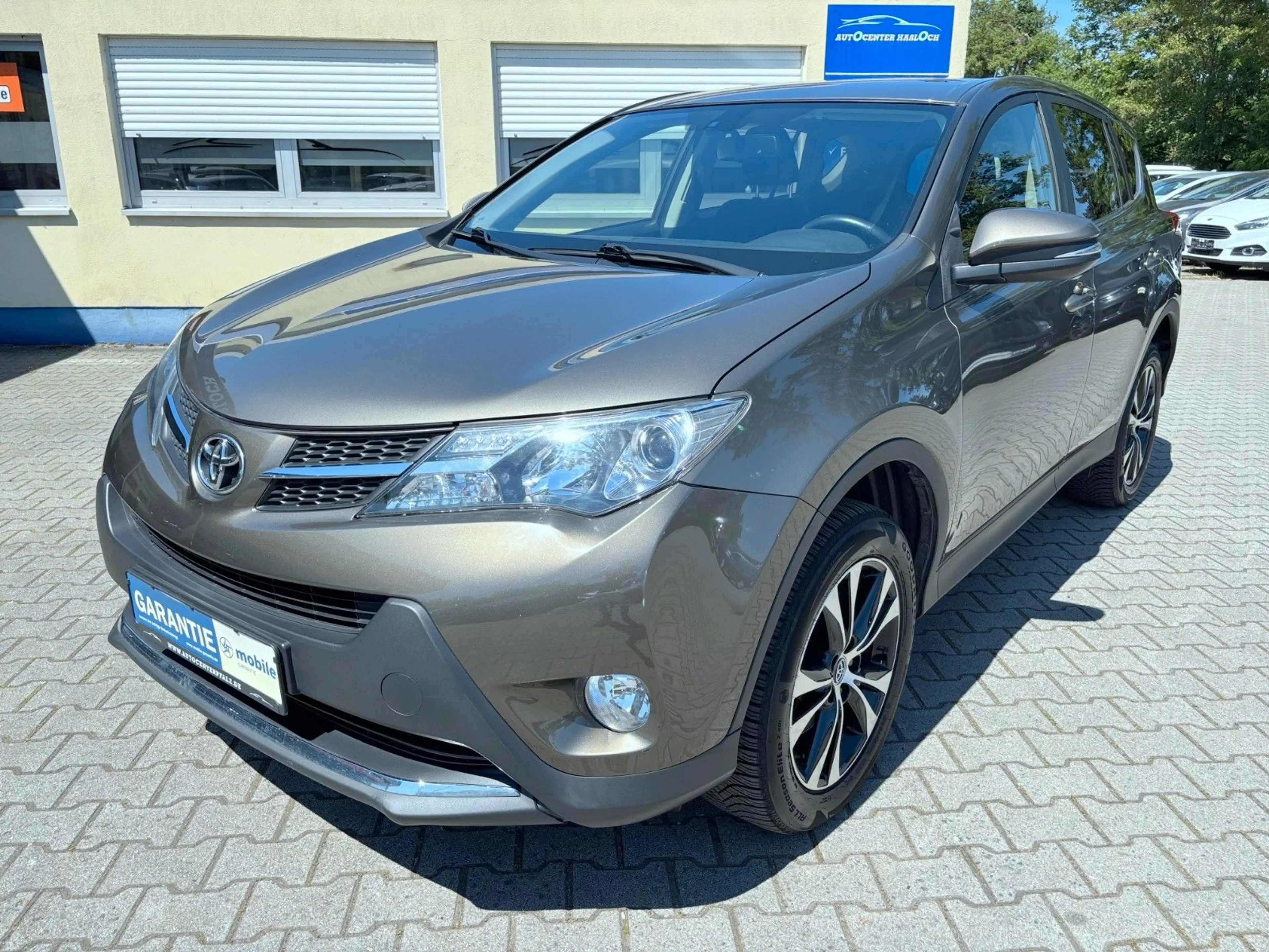 Toyota RAV 4 RAV4 Edition 2014 Automatik*Navi*R-Cam* — photo 9