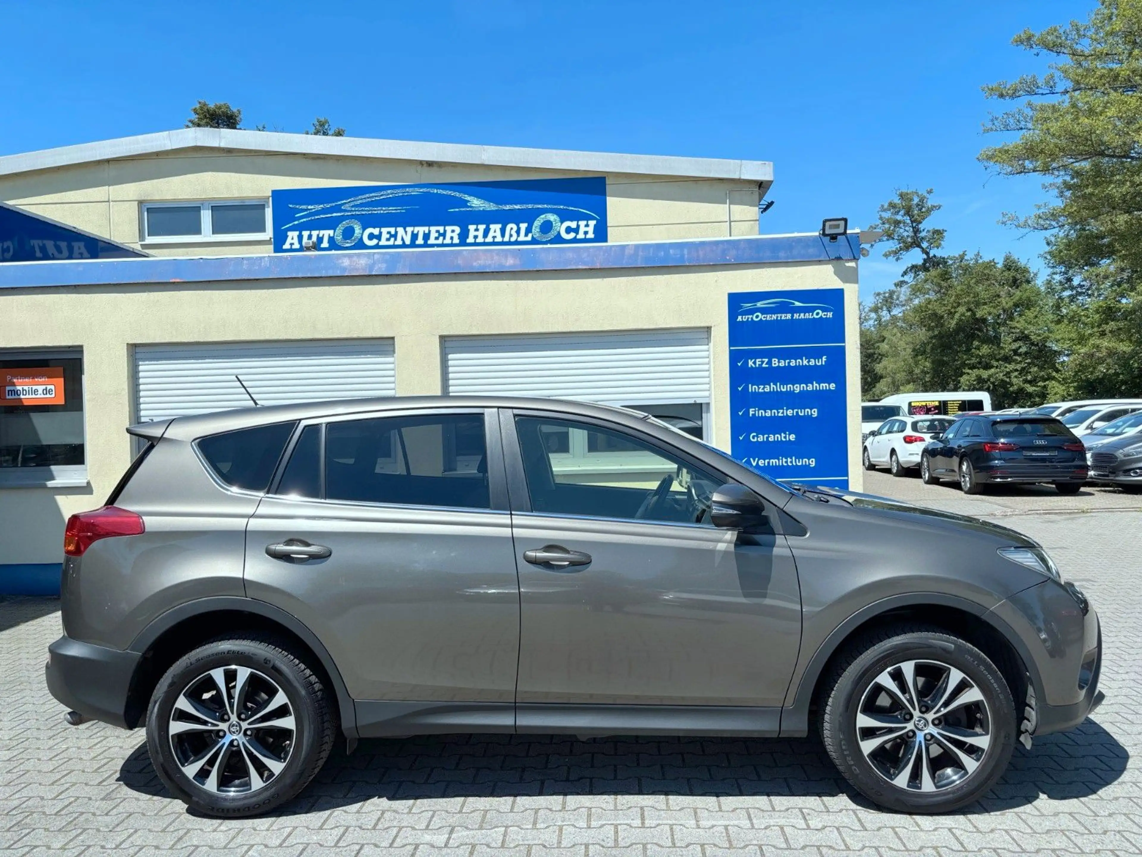 Toyota RAV 4 RAV4 Edition 2014 Automatik*Navi*R-Cam* — photo 11