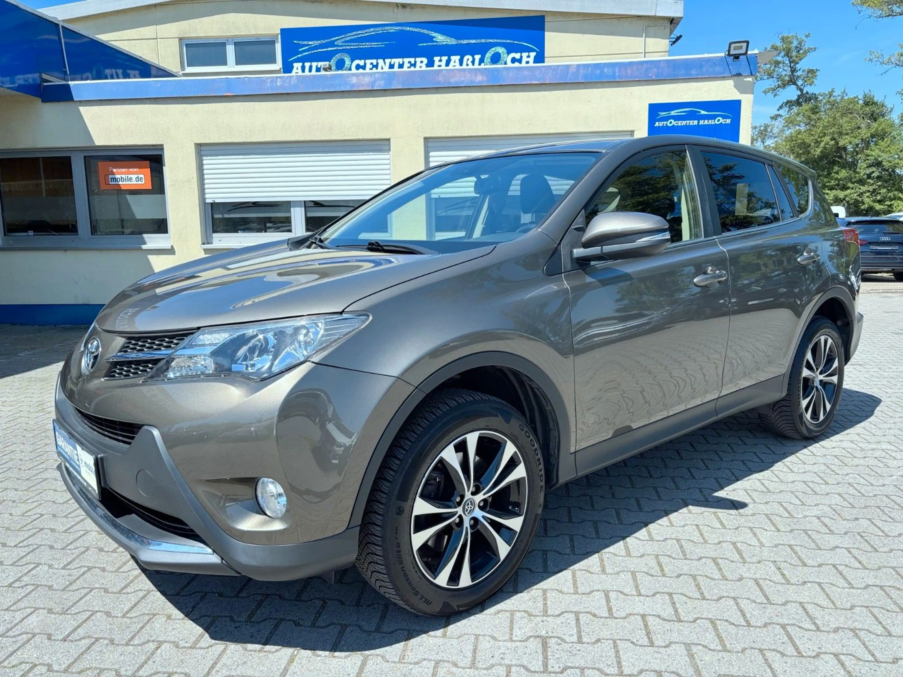 Toyota RAV 4 RAV4 Edition 2014 Automatik*Navi*R-Cam* — photo 7