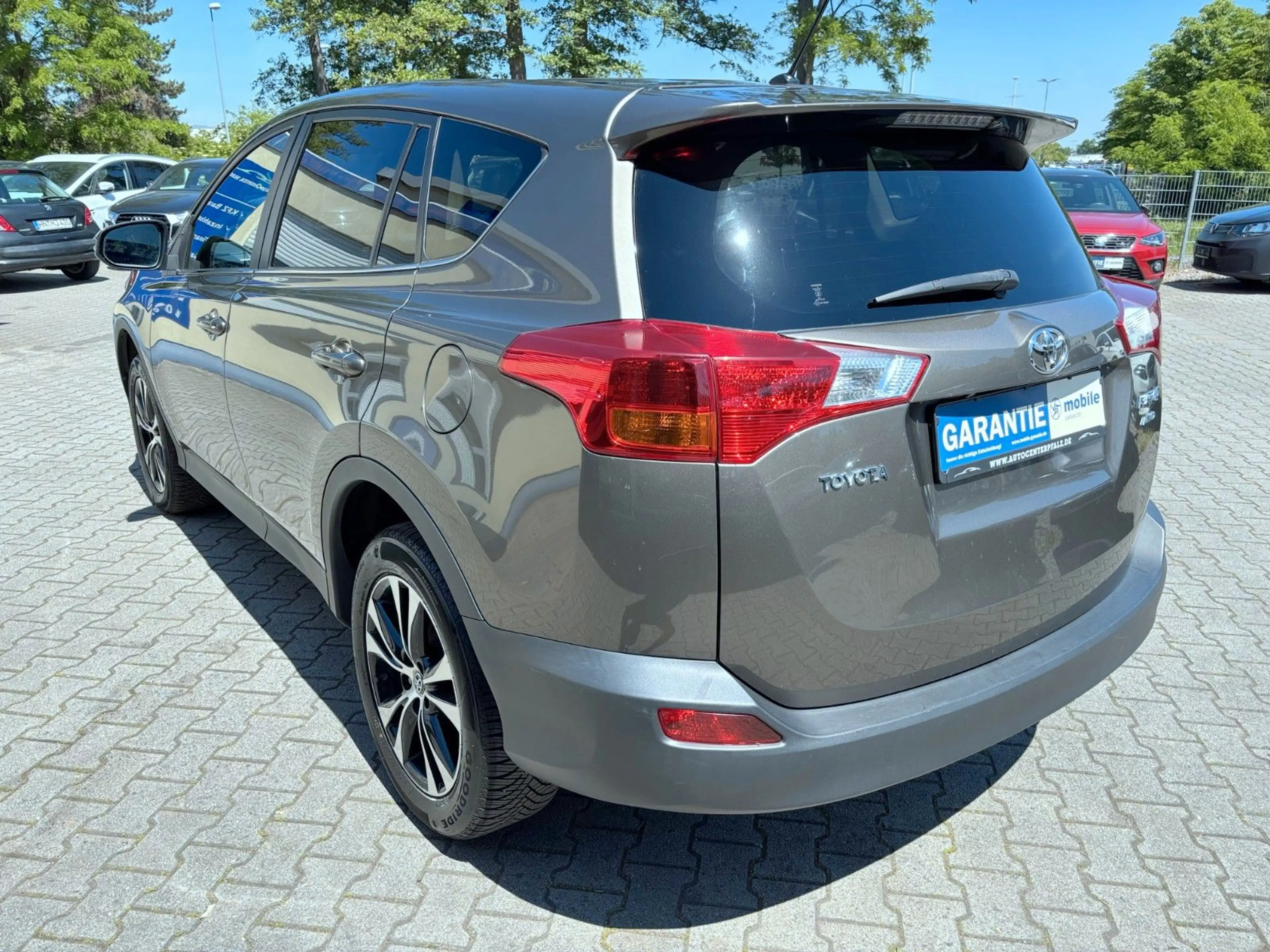 Toyota RAV 4 RAV4 Edition 2014 Automatik*Navi*R-Cam* — photo 14
