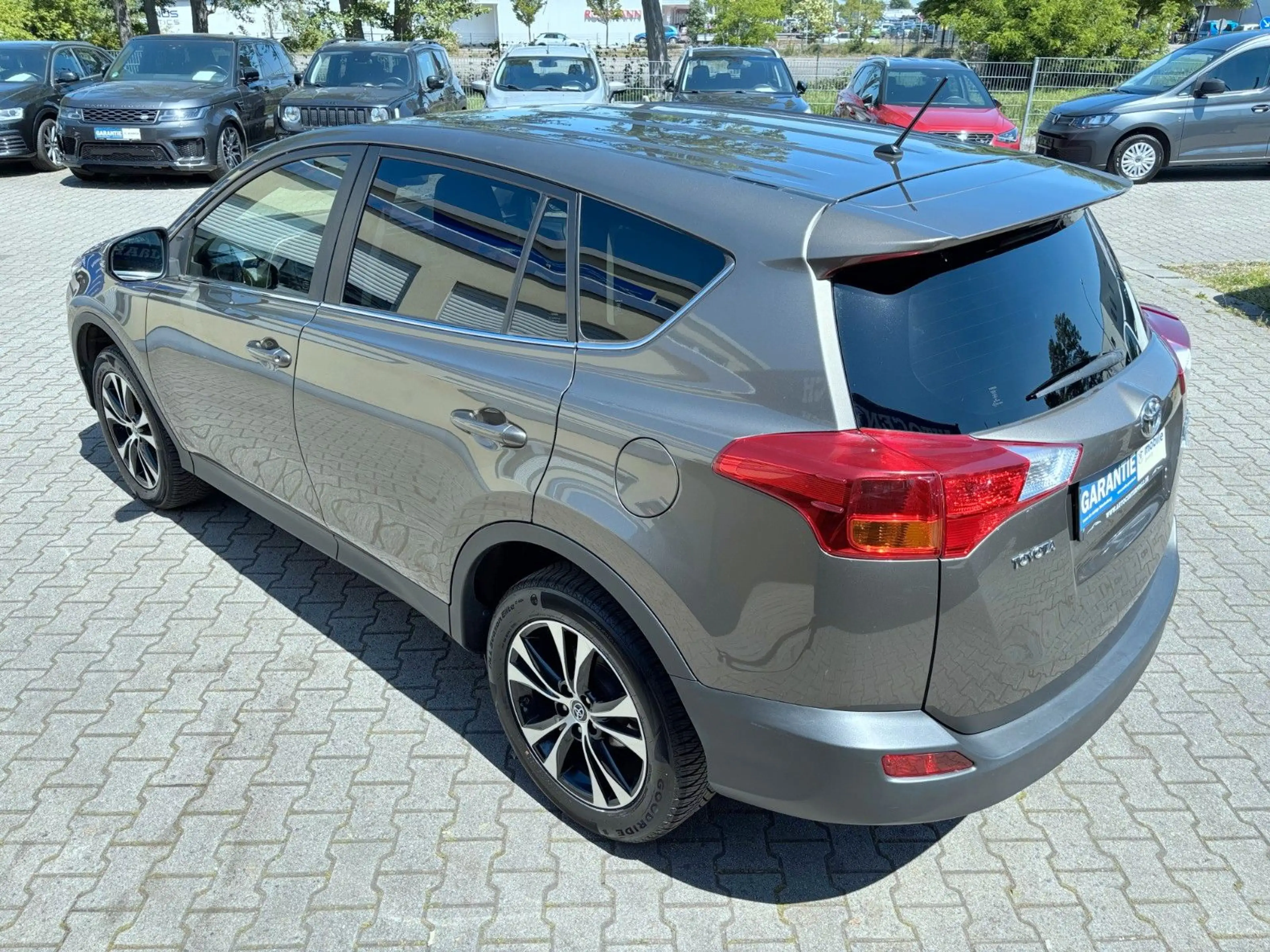 Toyota RAV 4 RAV4 Edition 2014 Automatik*Navi*R-Cam* — photo 13