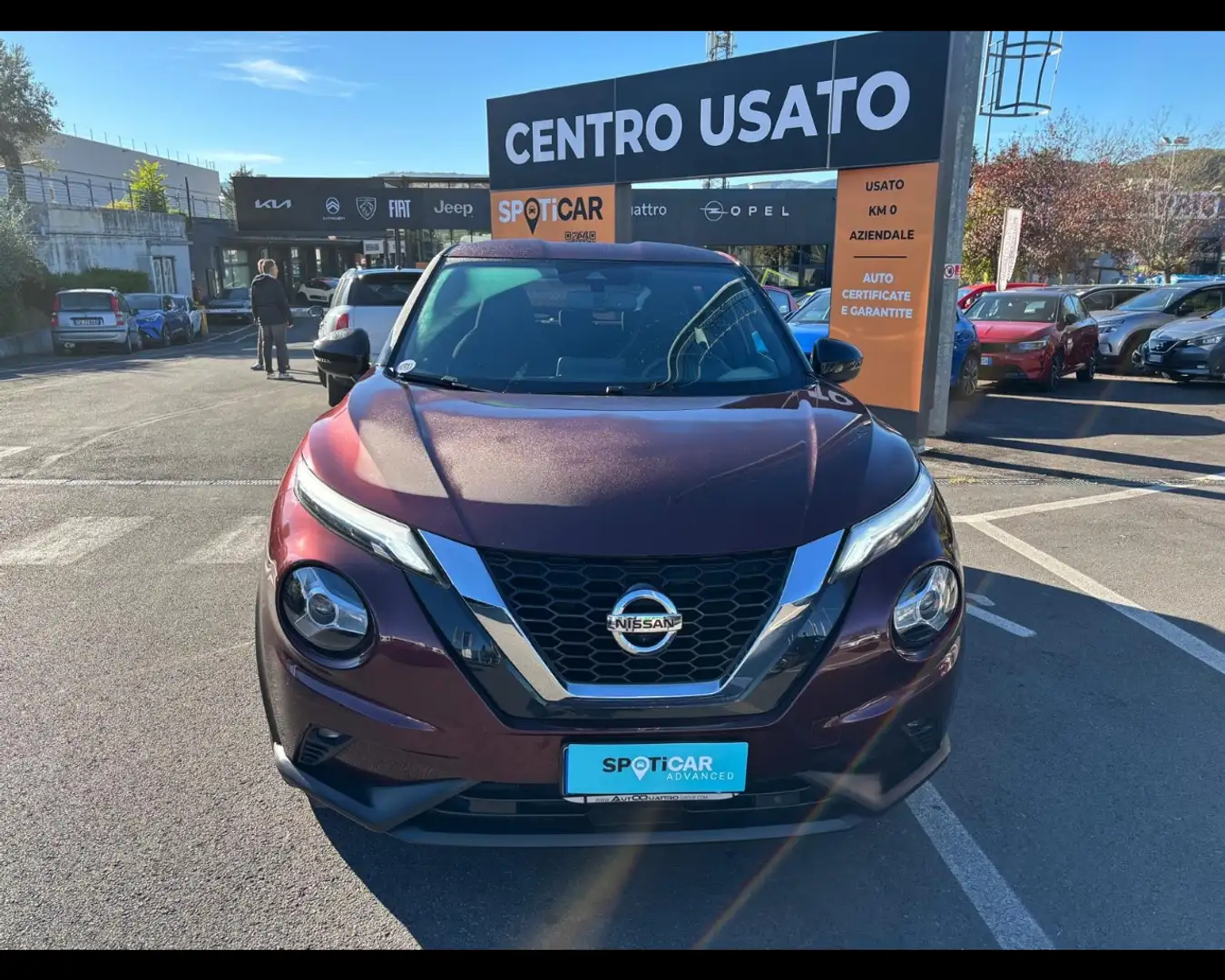 Nissan Juke 1.0 DIG-T N-Connecta Rosso - 2