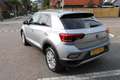 Volkswagen T-Roc 1.0 TSI 115pk Life Edition / Navigatie by APP / LE Gris - thumbnail 18