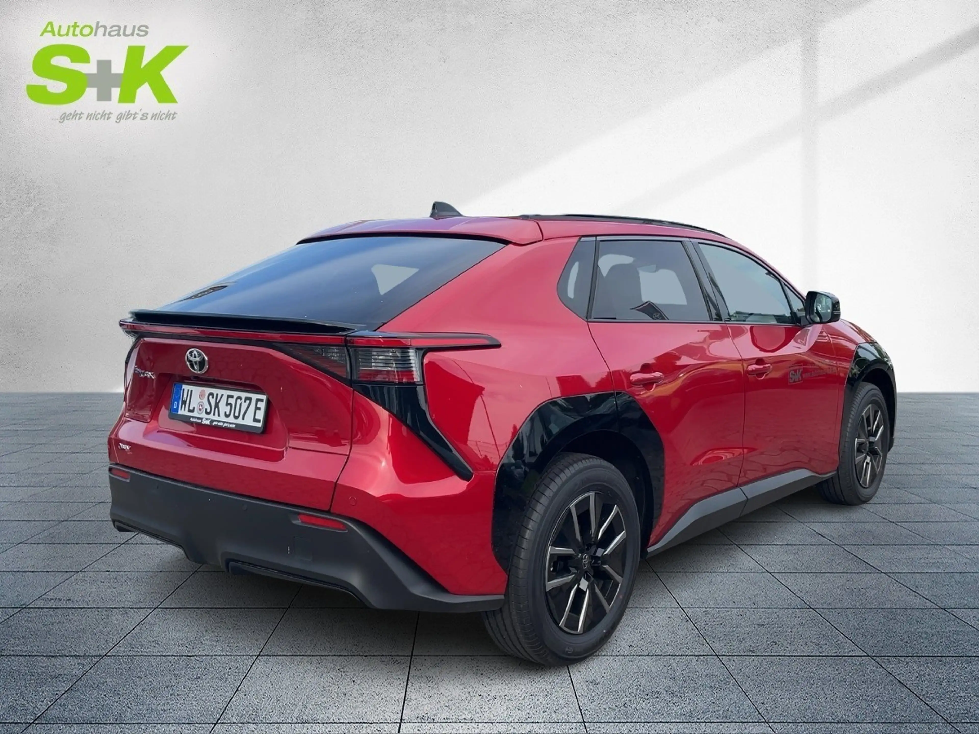 Toyota bZ4X Teamplayer*CARPLAY*SITZHEIZUNG*LENKRADHEIZUNG* — photo 4