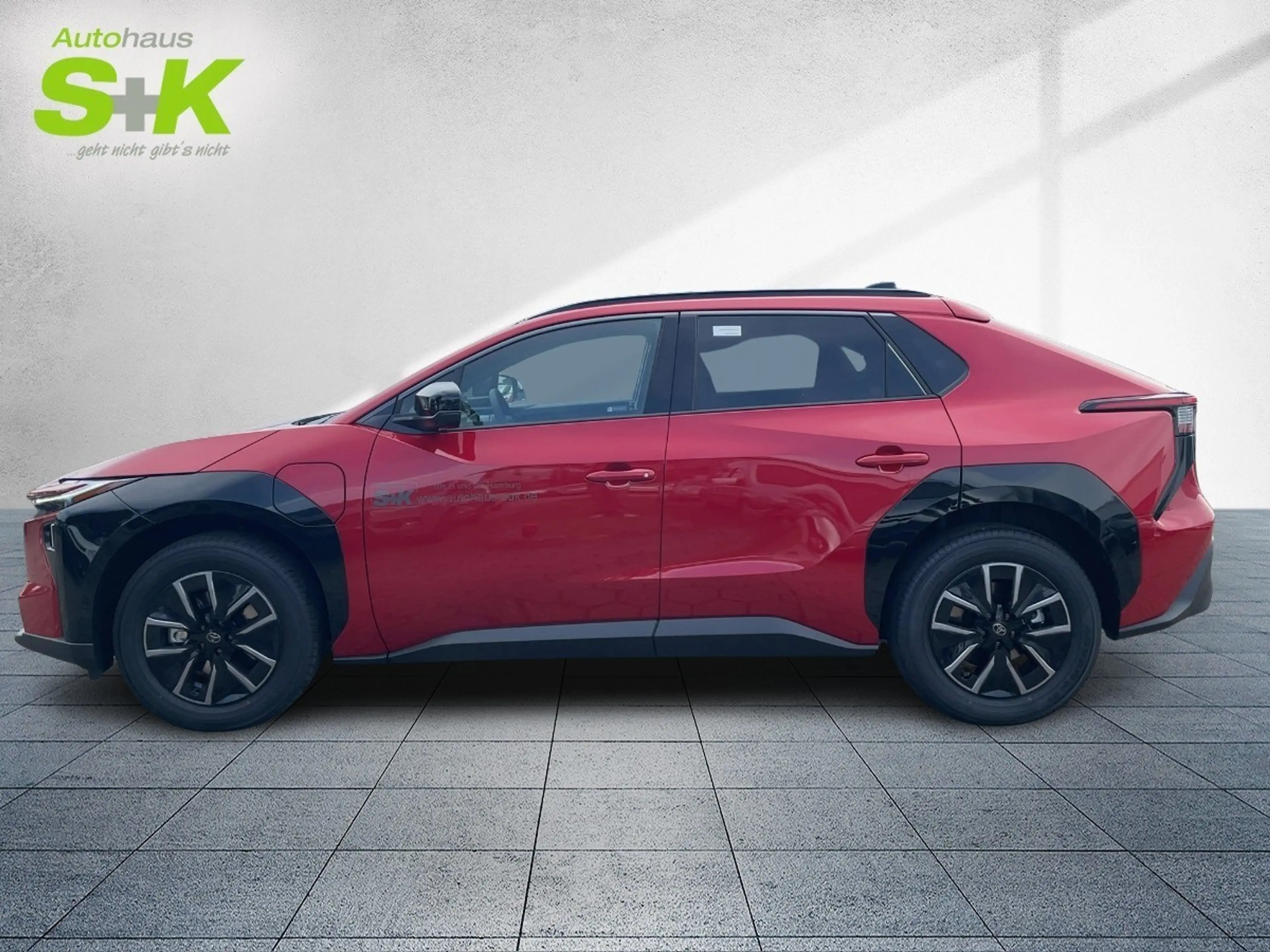 Toyota bZ4X Teamplayer*CARPLAY*SITZHEIZUNG*LENKRADHEIZUNG* — photo 2