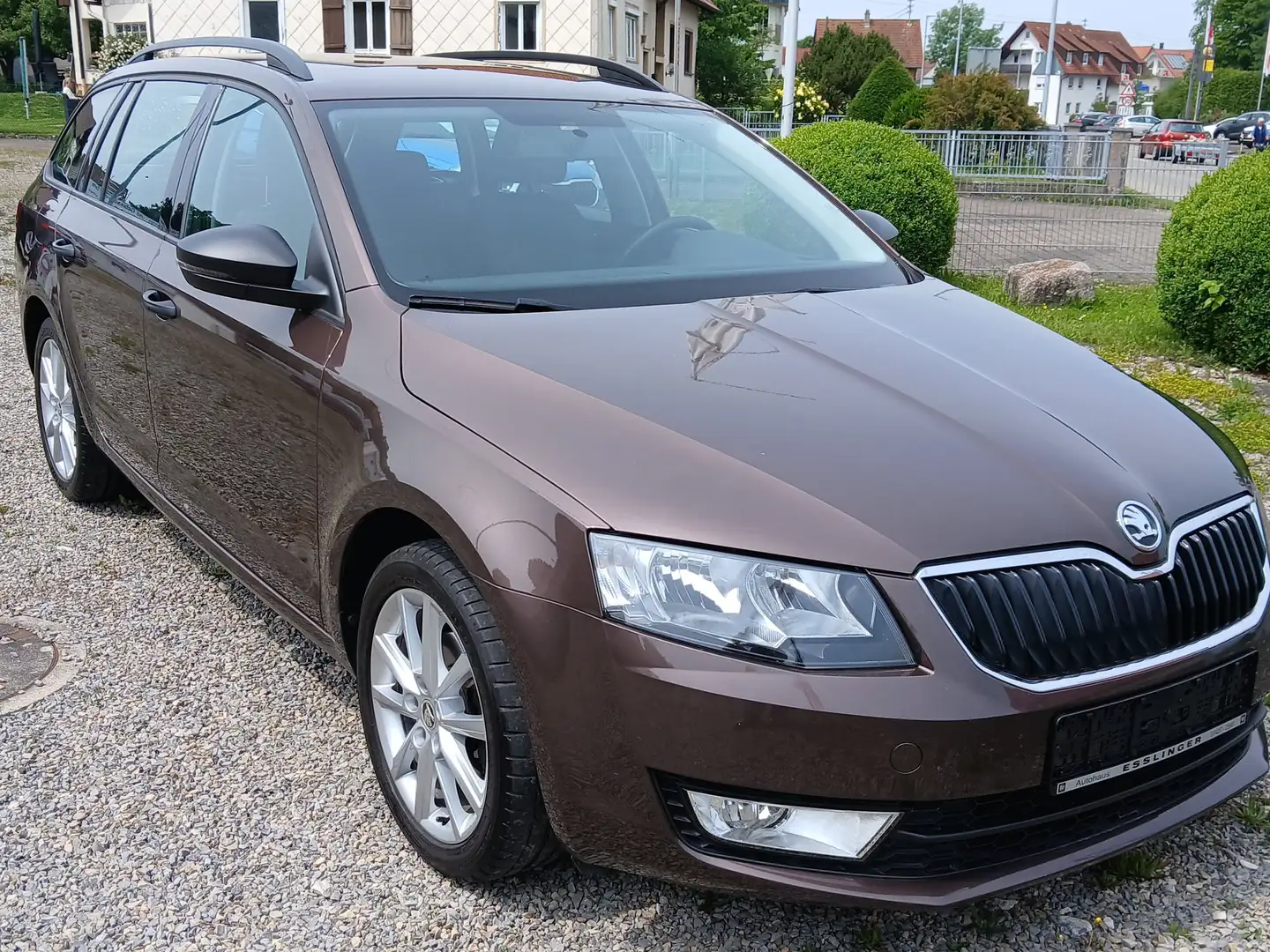 Skoda Octavia Combi 1.2 TSI Ambition 1.Hand,AHK,Aktion Brąz - 1