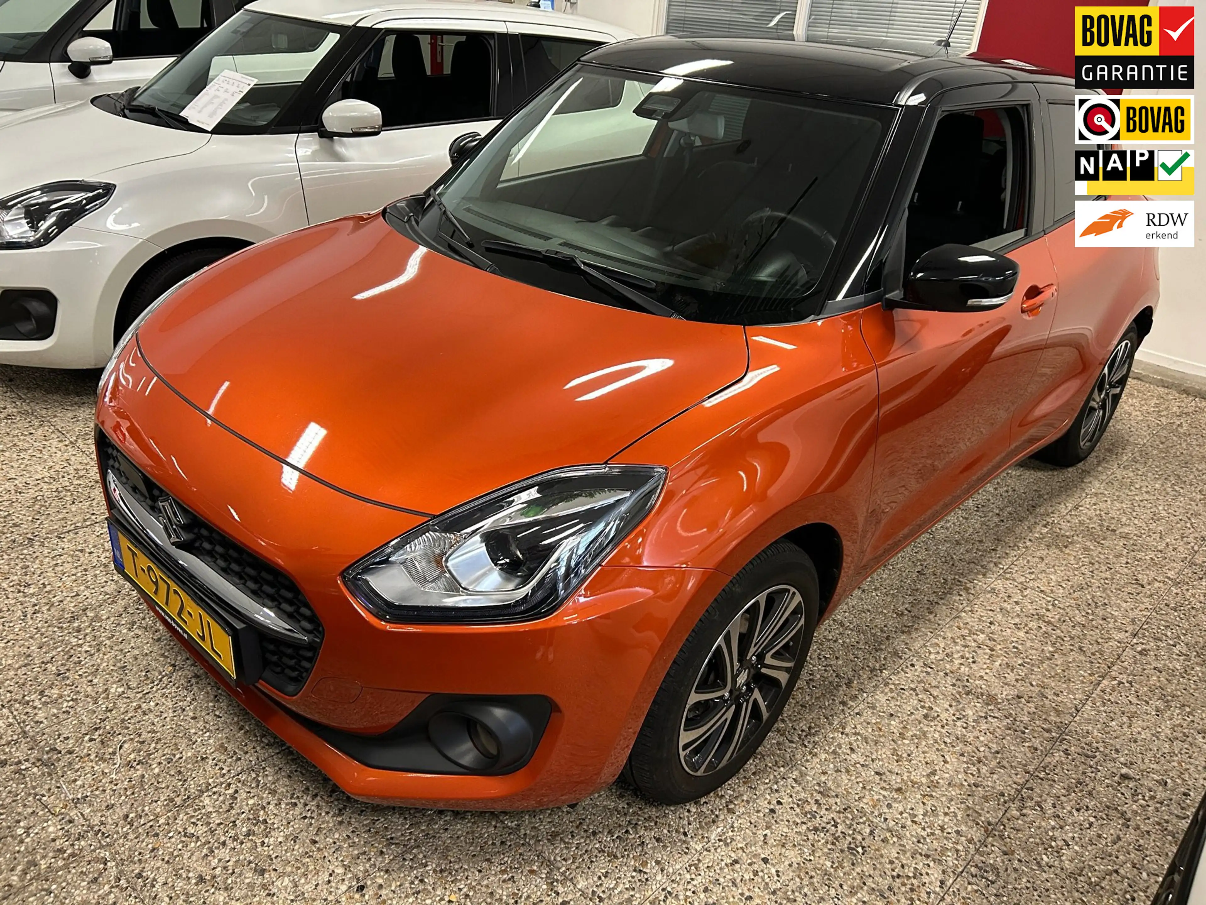 Suzuki Swift 1.2 Style Smart Hybrid Automaat | Carplay| Trekhaa