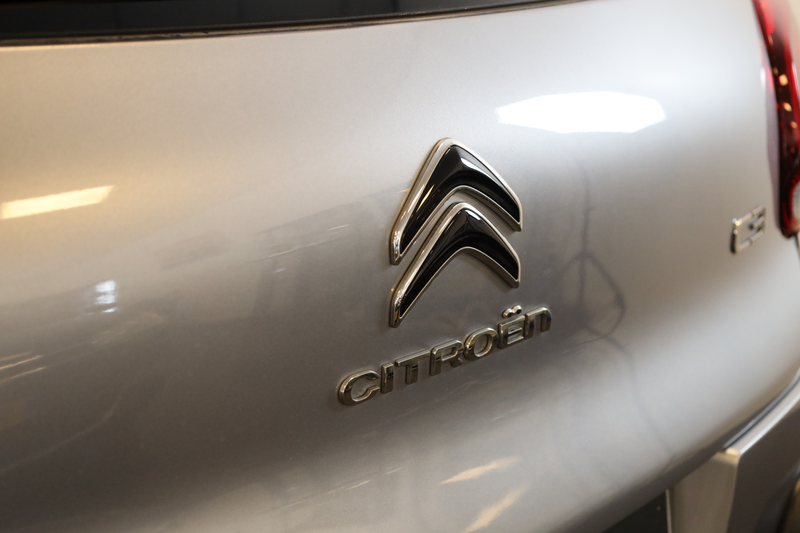 Citroen C3 PT 110 Shine 17" All season | Camera | Parkeer Sen — photo 8