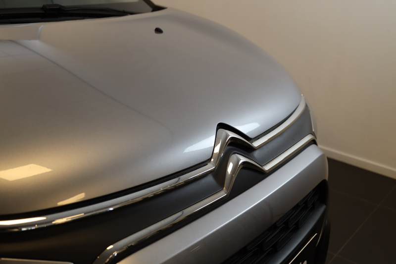 Citroen C3 PT 110 Shine 17" All season | Camera | Parkeer Sen — photo 3