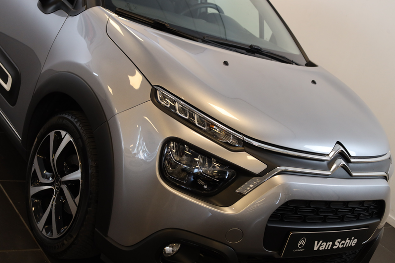 Citroen C3 PT 110 Shine 17" All season | Camera | Parkeer Sen — photo 18