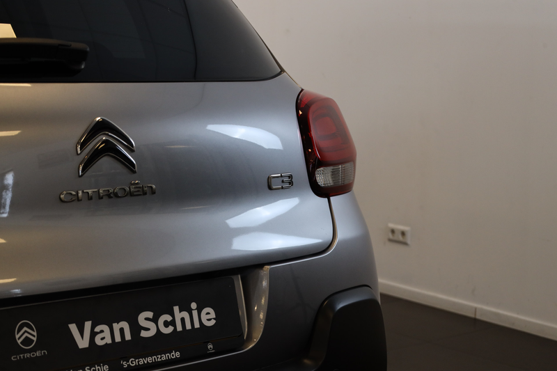 Citroen C3 PT 110 Shine 17" All season | Camera | Parkeer Sen — photo 7