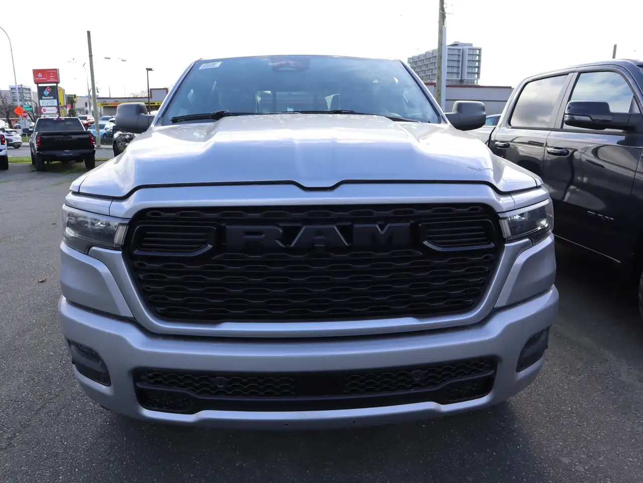 RAM 1500 снимка RAM 1500