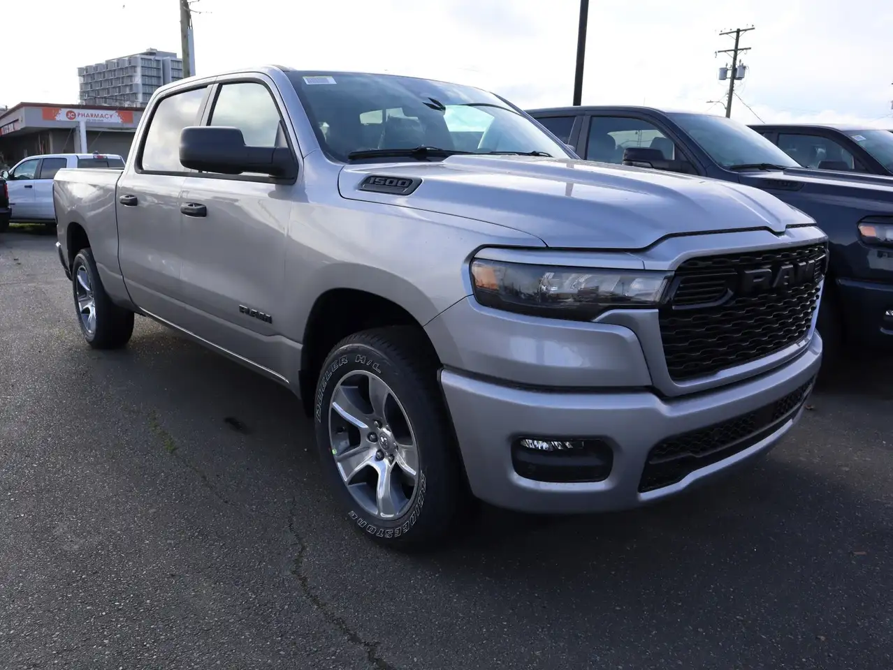 RAM 1500 снимка RAM 1500