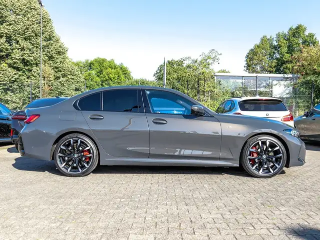 BMW M view 10