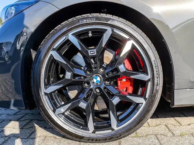 BMW M view 4
