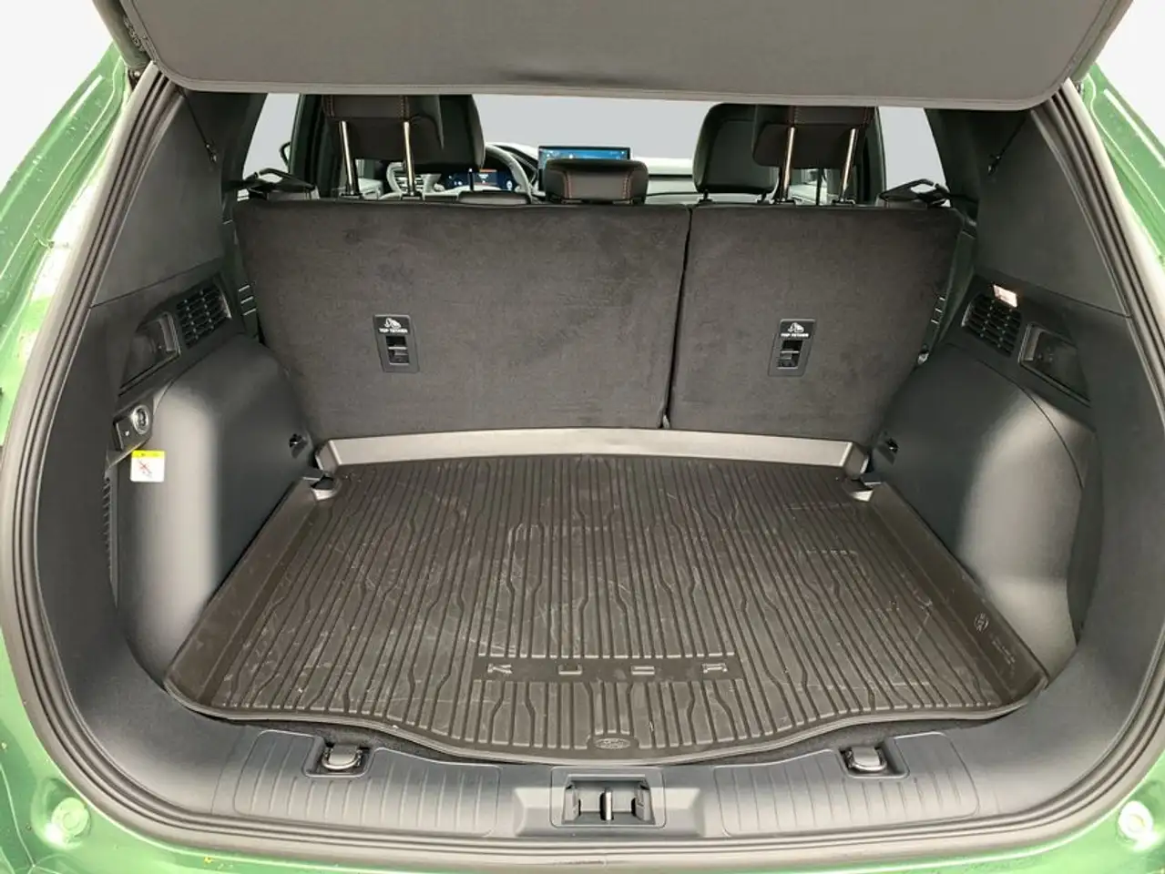 Ford Kuga 2.5 Duratec FHEV ST-LINE X MatrixLED AHZV 8